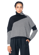 Knit Knit, short sweater with turtleneck and pattern K18