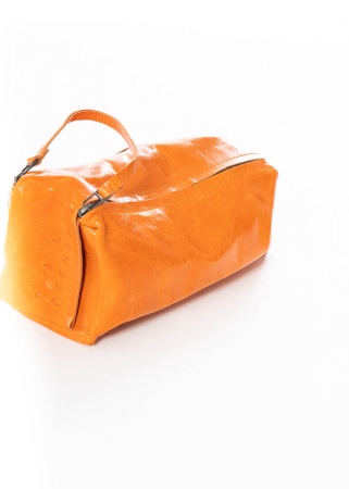 PAL OFFNER, unique leather care bag