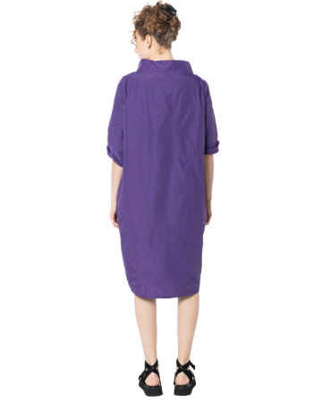 HINDAHL & SKUDELNY, taffeta dress with collar 126K01