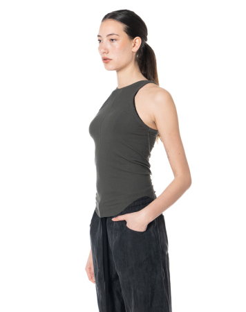 Andrea Ya'aqov, modal tank top