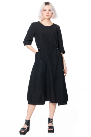 yukai, lightweight, minimalistic and comfortable summer dress