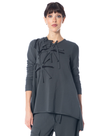 KEDZIOREK, Top with eye-catching fringe detailing 5341
