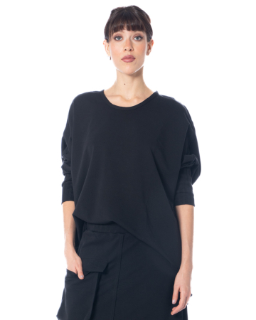 KEDZIOREK, top with longer back and striking cuffs 5342