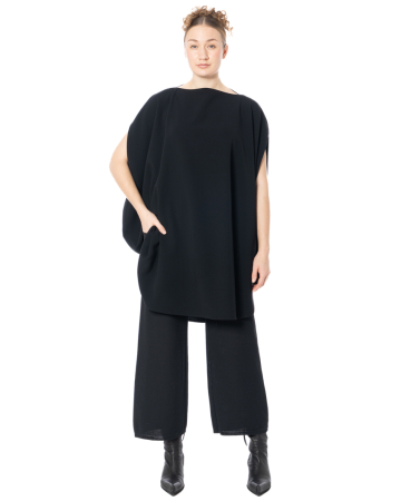 annette görtz, dress HEL with cape sleeves