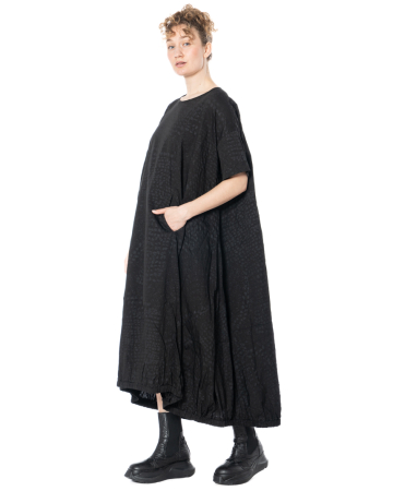 studiob3, voluminöses Kleid MARIZA mit Strukturmuster