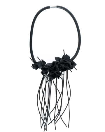 MIKAs, elegante Kette in organischem Design 