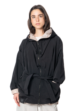 KIMONORAIN, water resistant jacket with hood and belt in black 