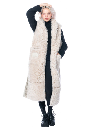 annette görtz, reversible fur vest Sis with shawl collar