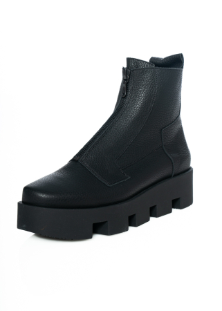 arche, stylish boot TREEKA