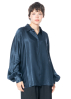 SoSUE, glänzende oversize Bluse mit weiten Ärmeln Antonia 