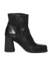 PURO, 70s bootie with a contemporary twist DRAMA BABY