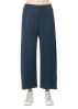 PLEATS PLEASE ISSEY MIYAKE, klassische Hose JUNE mit Seitenschlitzen am Saum