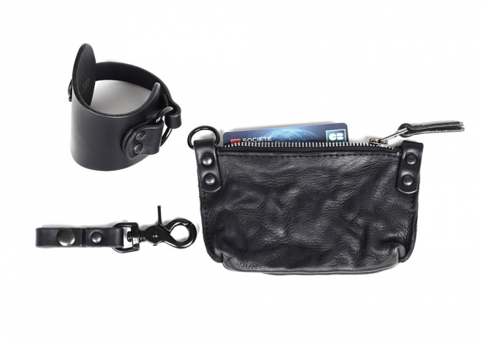 Téo+NG, leather cuff Khi with small purse