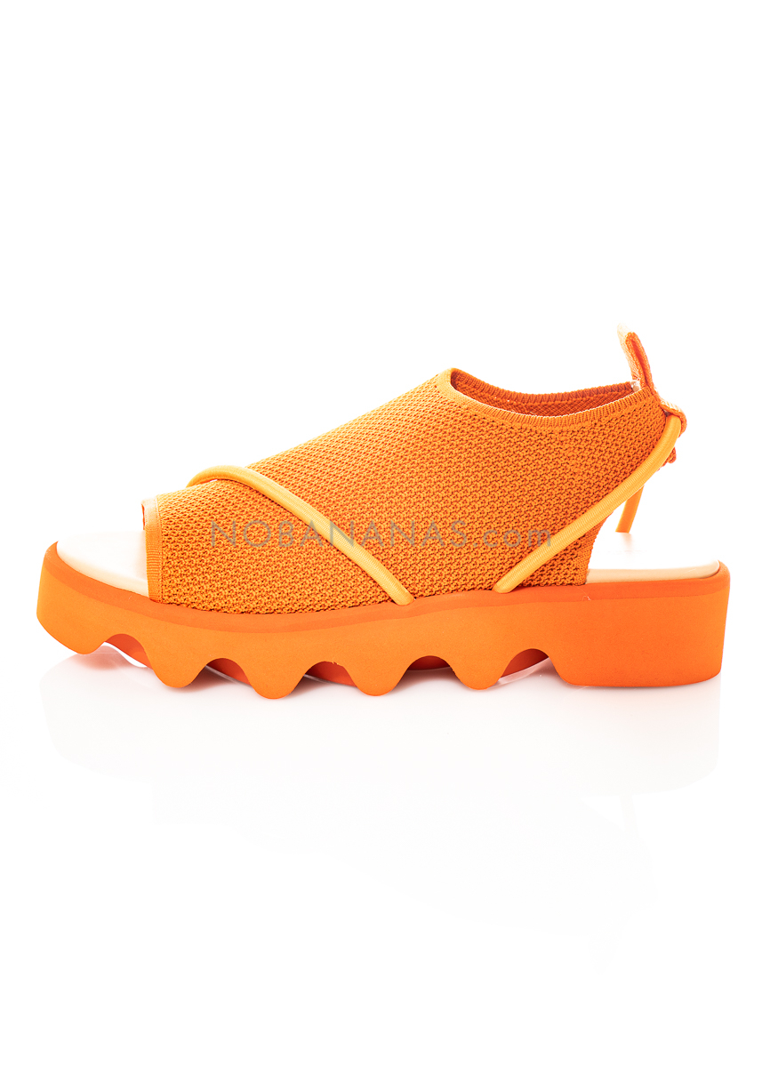 ISSEY MIYAKE x UNITED NUDE, knit sandal Bind with elastic bands 