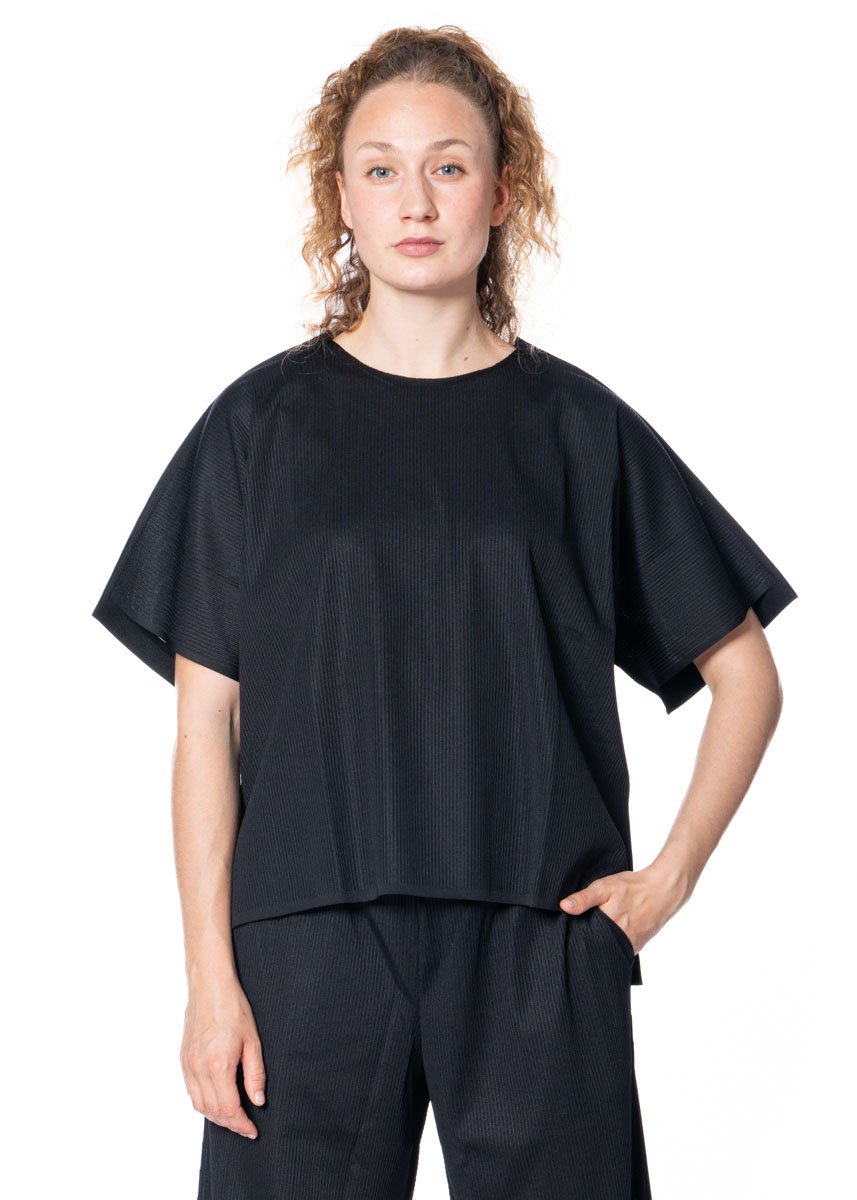 PLEATS PLEASE ISSEY MIYAKE, Shirt A-POC FORM black | NOBANANAS