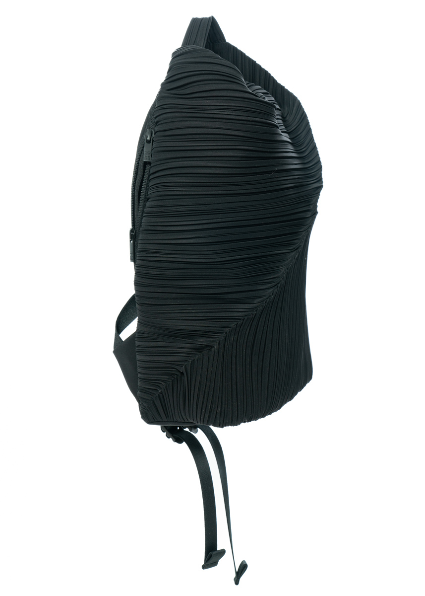 PLEATS PLEASE ISSEY MIYAKE Backpack DIAGONAL PLEATS NOBANANAS