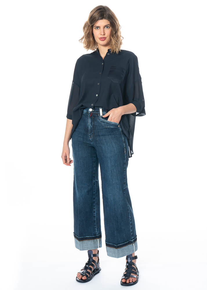 HIGH, cool flare pants Saunter with color change on lower legs
