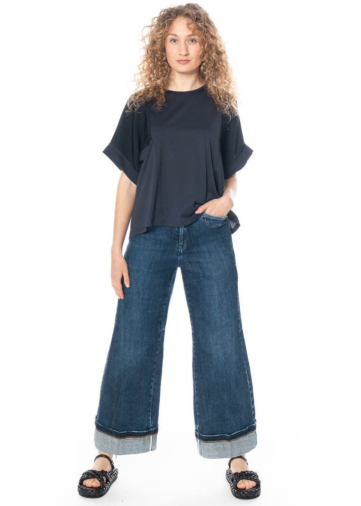 HIGH, cool flare pants Saunter with color change on lower legs HIGH, cool flare pants Saunter with color change on lower legs