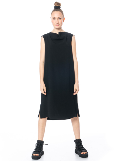 annette görtz, minimalstic and sleeveless dress Ferda 