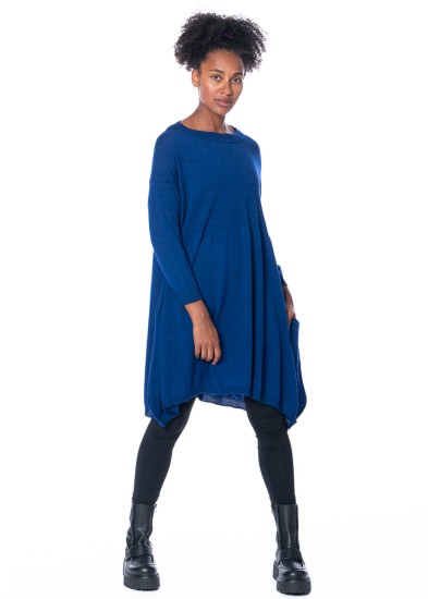 Knit Knit, wide cut dress with round neck K7