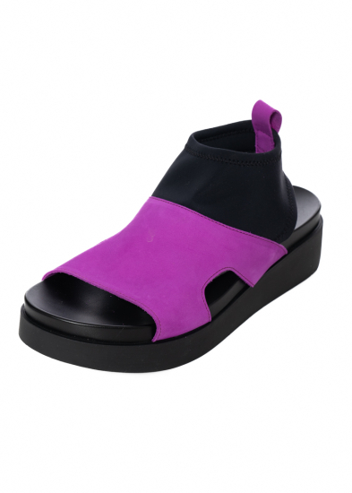 arche, stylish and comfortable sandal MYAKEM