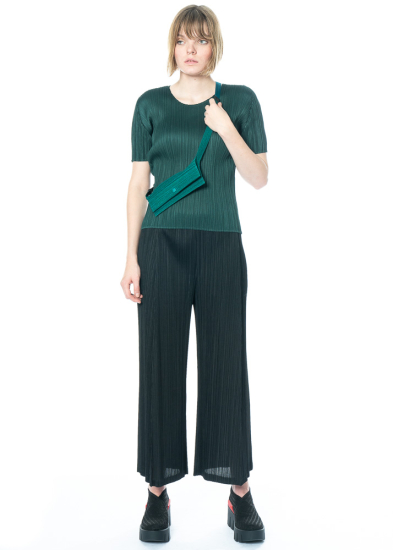 PLEATS PLEASE ISSEY MIYAKE, bag PLEATS BODY BAG in Green