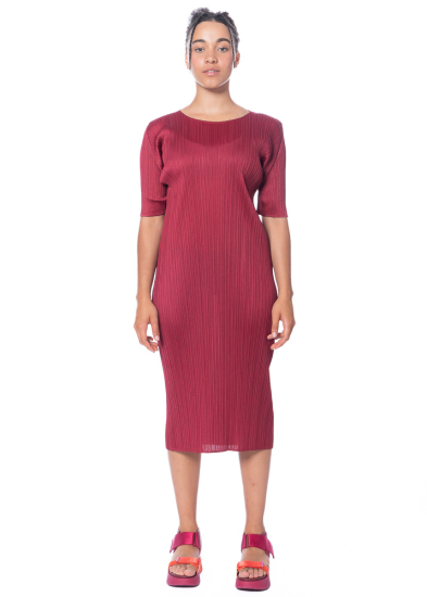 PLEATS PLEASE ISSEY MIYAKE, convenient dress MAY in bordeaux