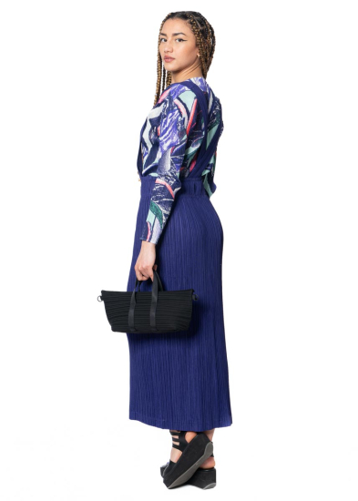PLEATS PLEASE ISSEY MIYAKE, Schultertasche PLEATS BOSTON BAG
