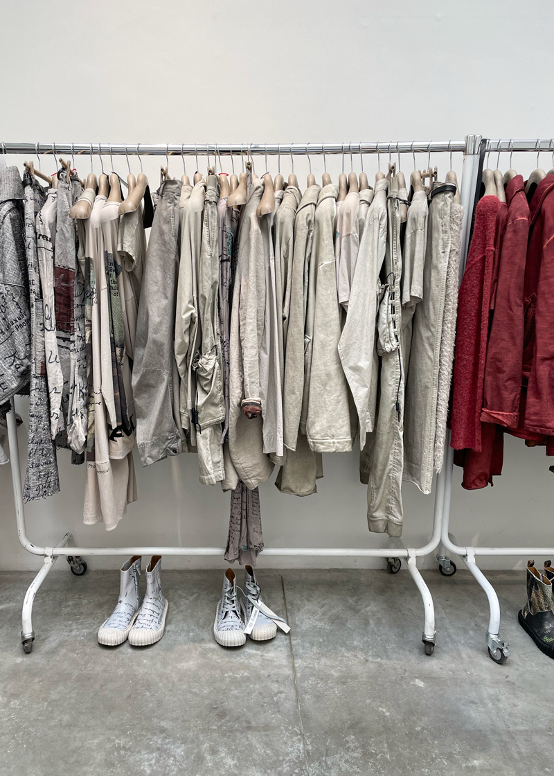 RUNDHOLZ DIP Herbst/Winter Showroom 2025/26