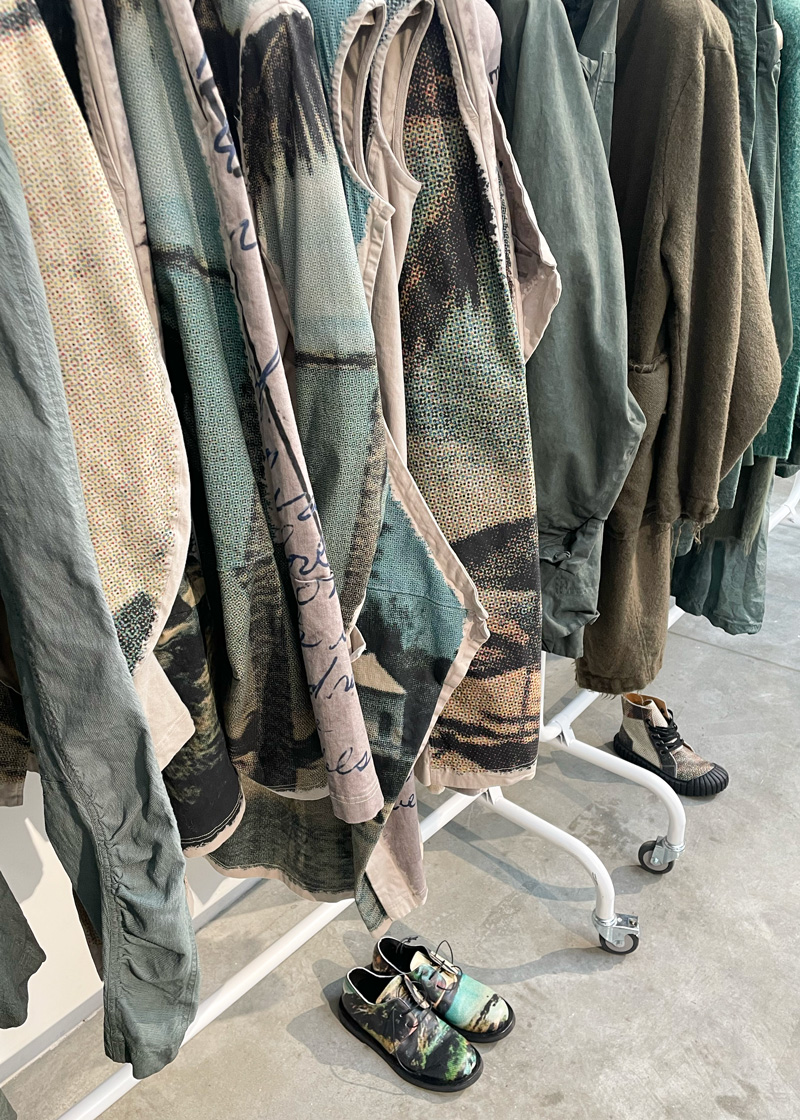 RUNDHOLZ DIP Herbst/Winter Showroom 2025/26